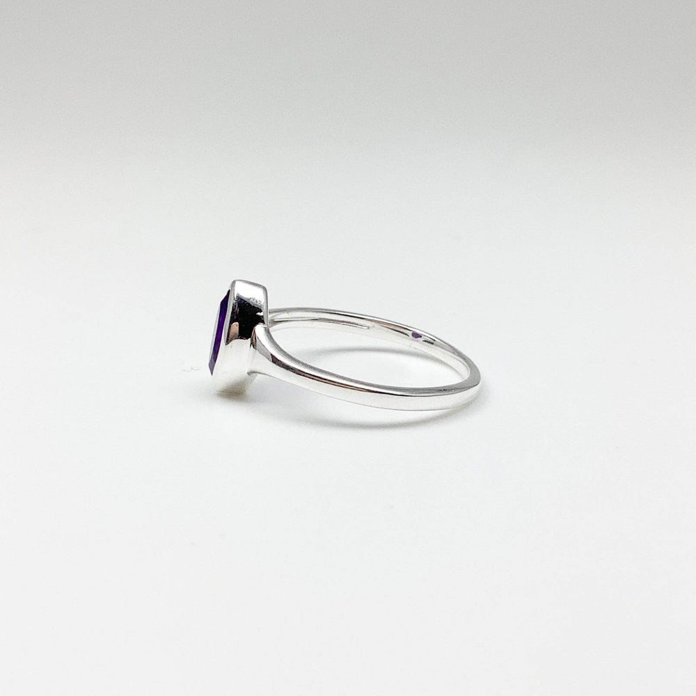Amethyst Ring - Rocks and Gems Canada