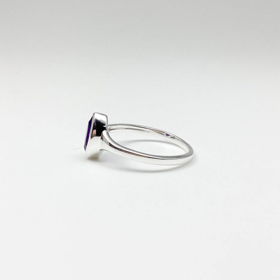 Amethyst Ring - Rocks and Gems Canada