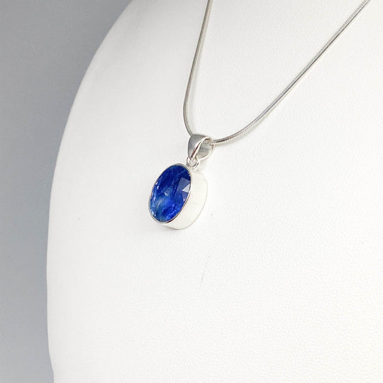 Kyanite Pendant - Rocks and Gems Canada