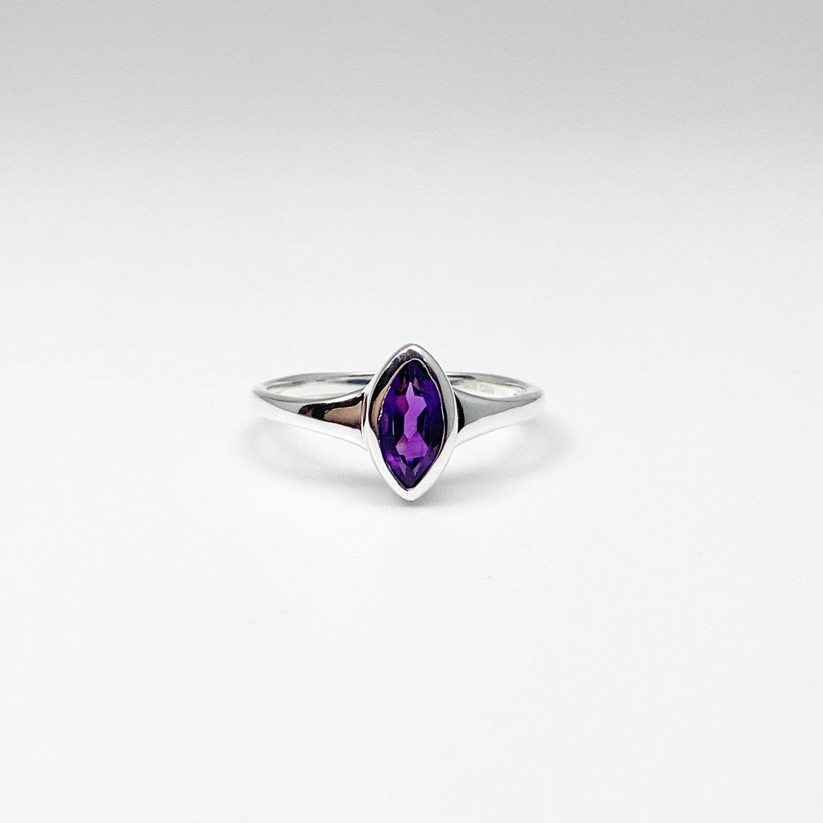 Amethyst Ring - Rocks and Gems Canada