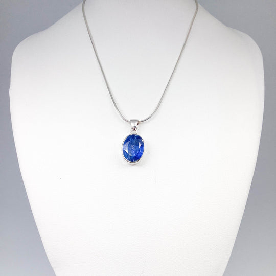 Kyanite Pendant - Rocks and Gems Canada