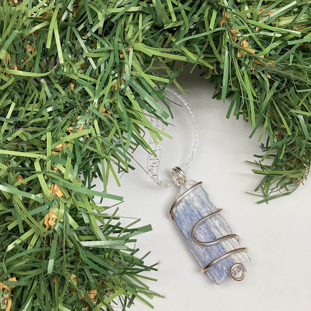 Wire Wrap Gemstone Christmas Ornament - Rocks and Gems Canada