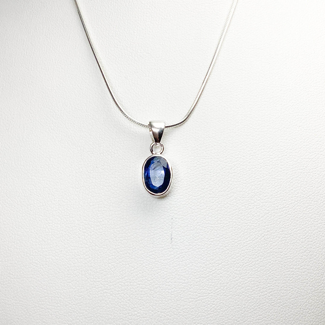 Kyanite Pendant - Rocks and Gems Canada