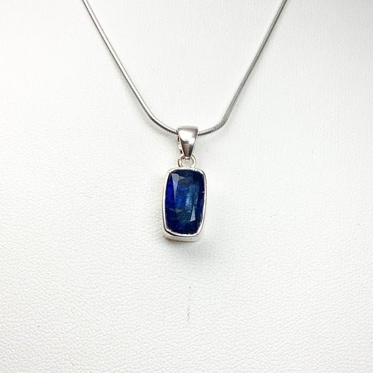 Kyanite Pendant - Rocks and Gems Canada