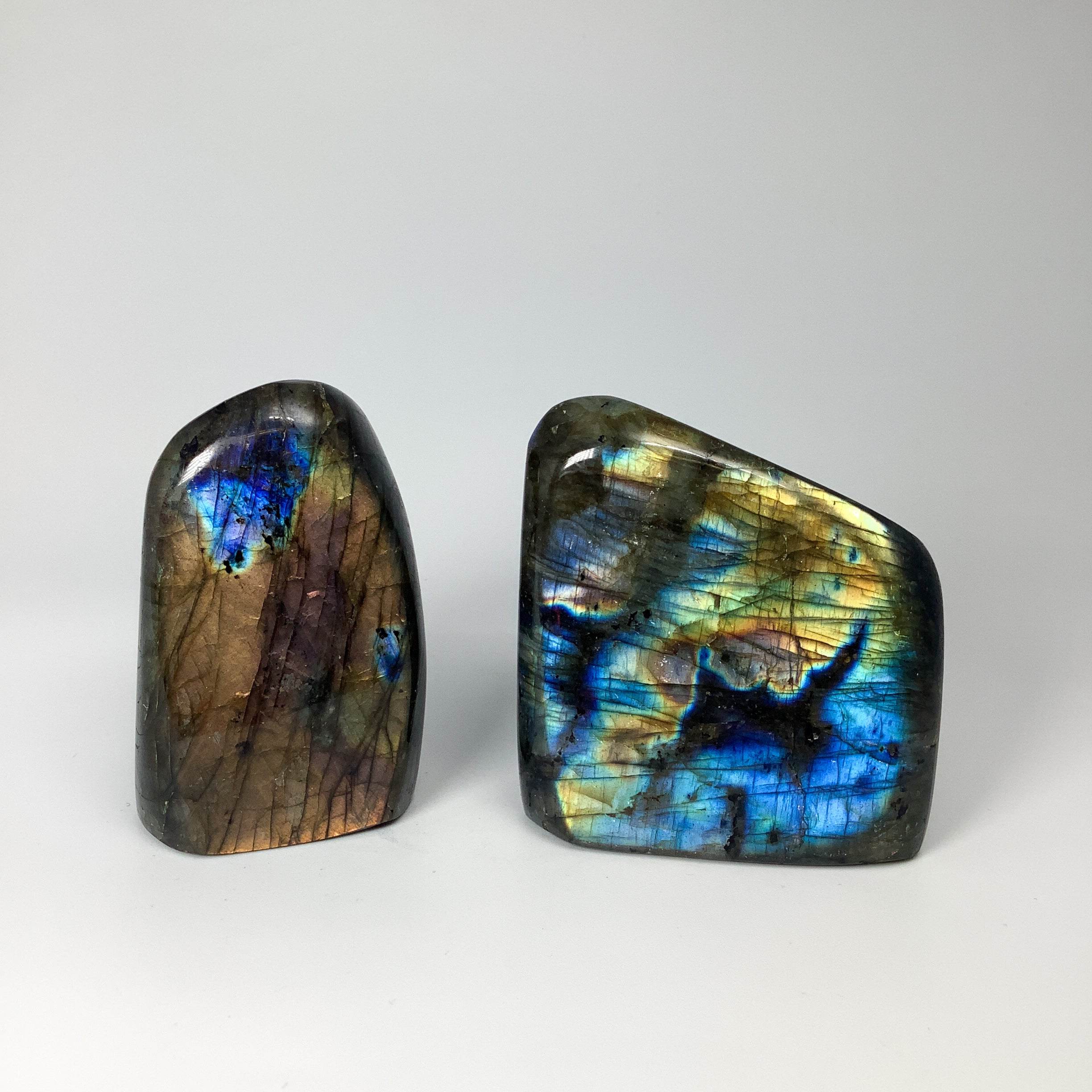Labradorite Stand Up - Rocks and Gems Canada