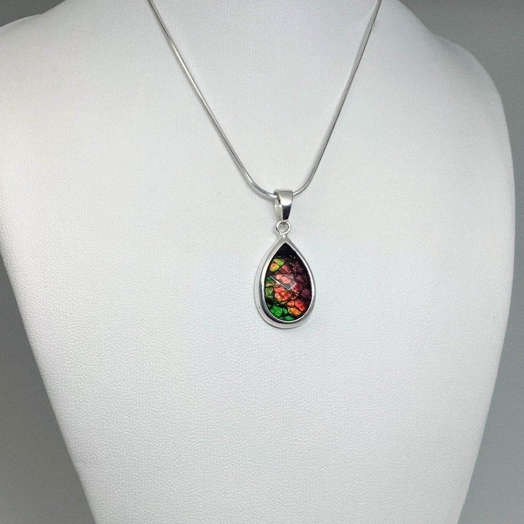 Alberta Ammolite Pendant - Rocks and Gems Canada