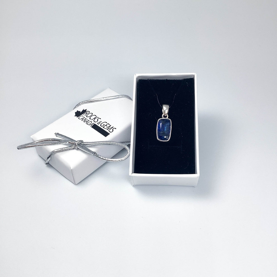 Kyanite Pendant - Rocks and Gems Canada
