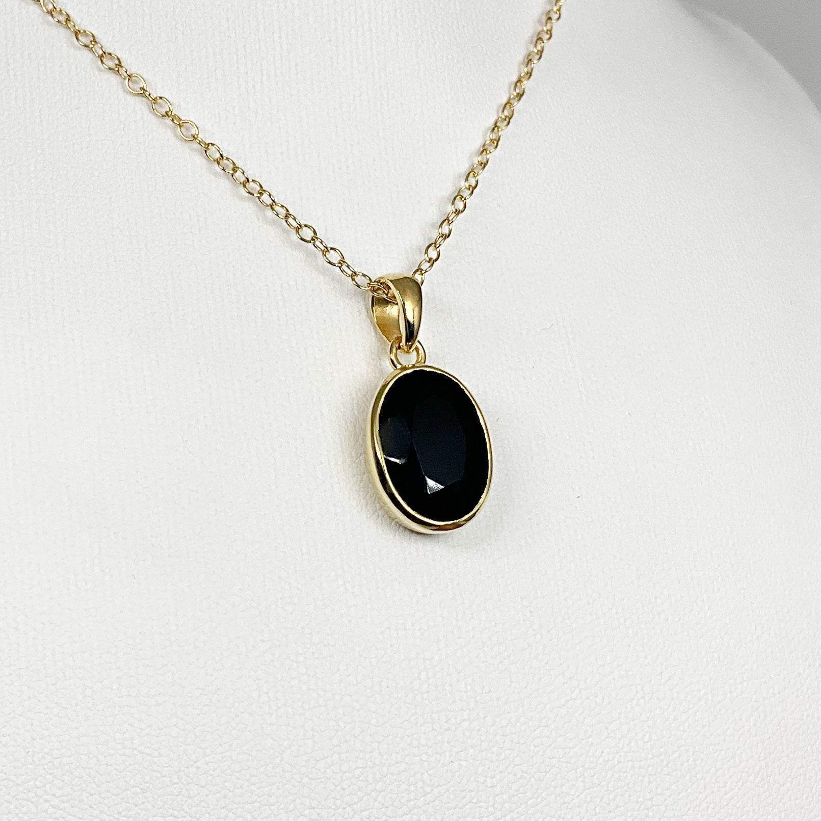 Black Onyx Gold Finish Pendant - Rocks and Gems Canada