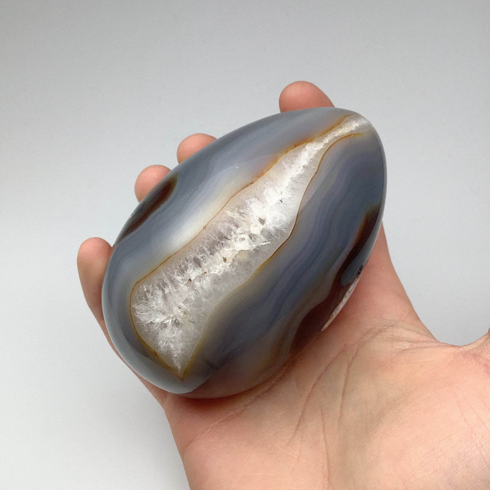 Agate Geode Egg - Rocks and Gems Canada