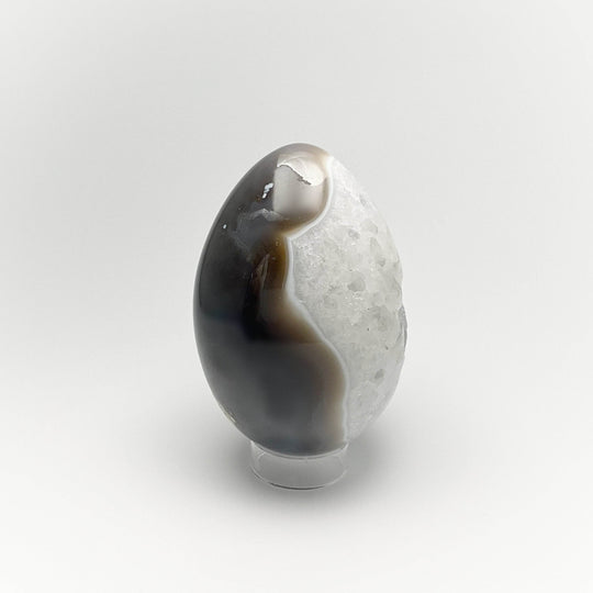 Agate Geode Egg - Rocks and Gems Canada