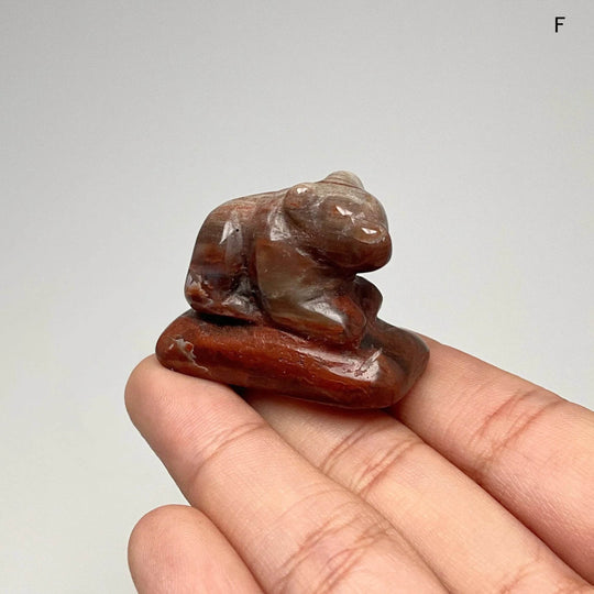 Alberta Jade Bear Carving - Rocks and Gems Canada