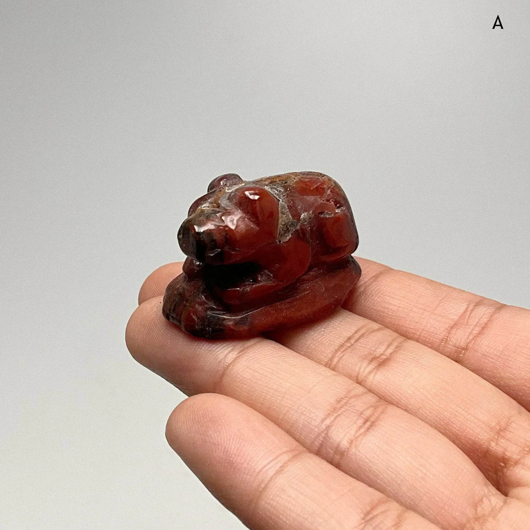 Alberta Jade Bear Carving - Rocks and Gems Canada