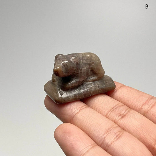 Alberta Jade Bear Carving - Rocks and Gems Canada