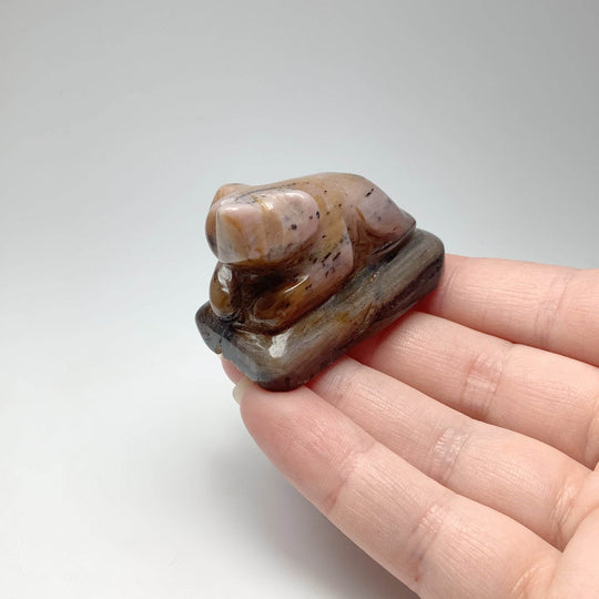 Alberta Jade Bear Carving - Rocks and Gems Canada