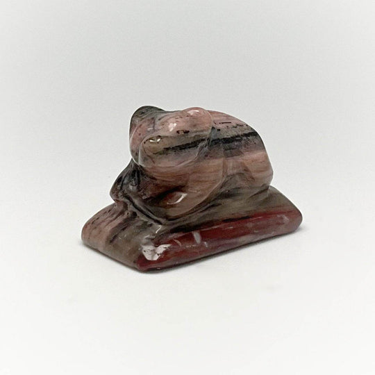 Alberta Jade Bear Carving - Rocks and Gems Canada