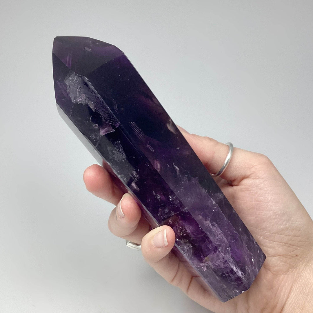 Amethyst Point - Rocks and Gems Canada