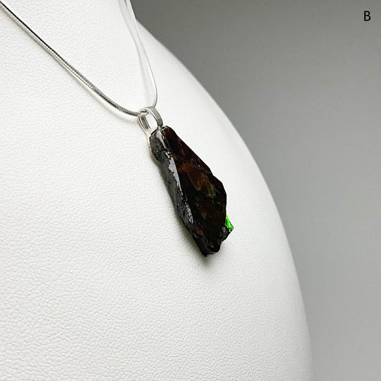 Alberta Ammolite Pendant - Rocks and Gems Canada