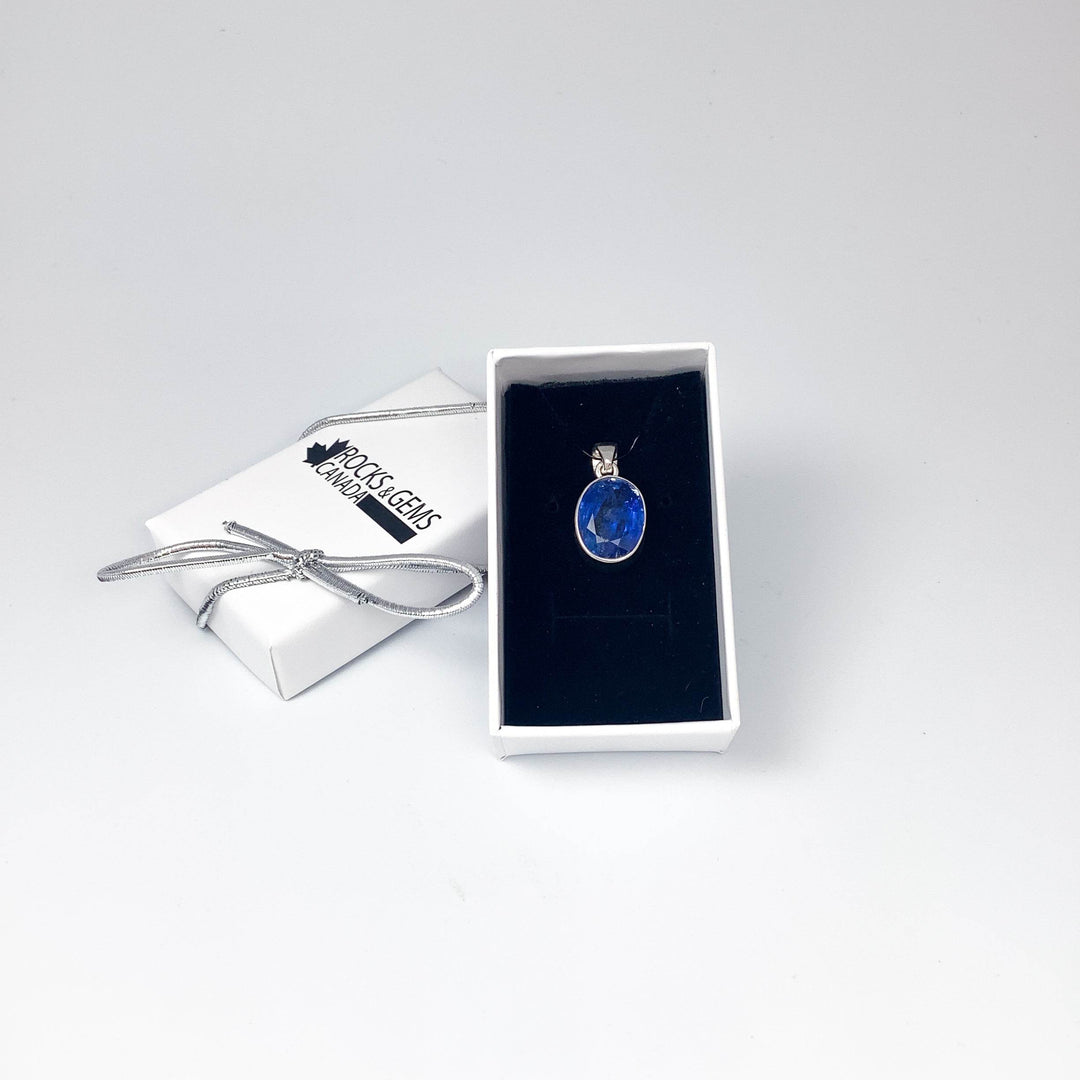 Kyanite Pendant - Rocks and Gems Canada