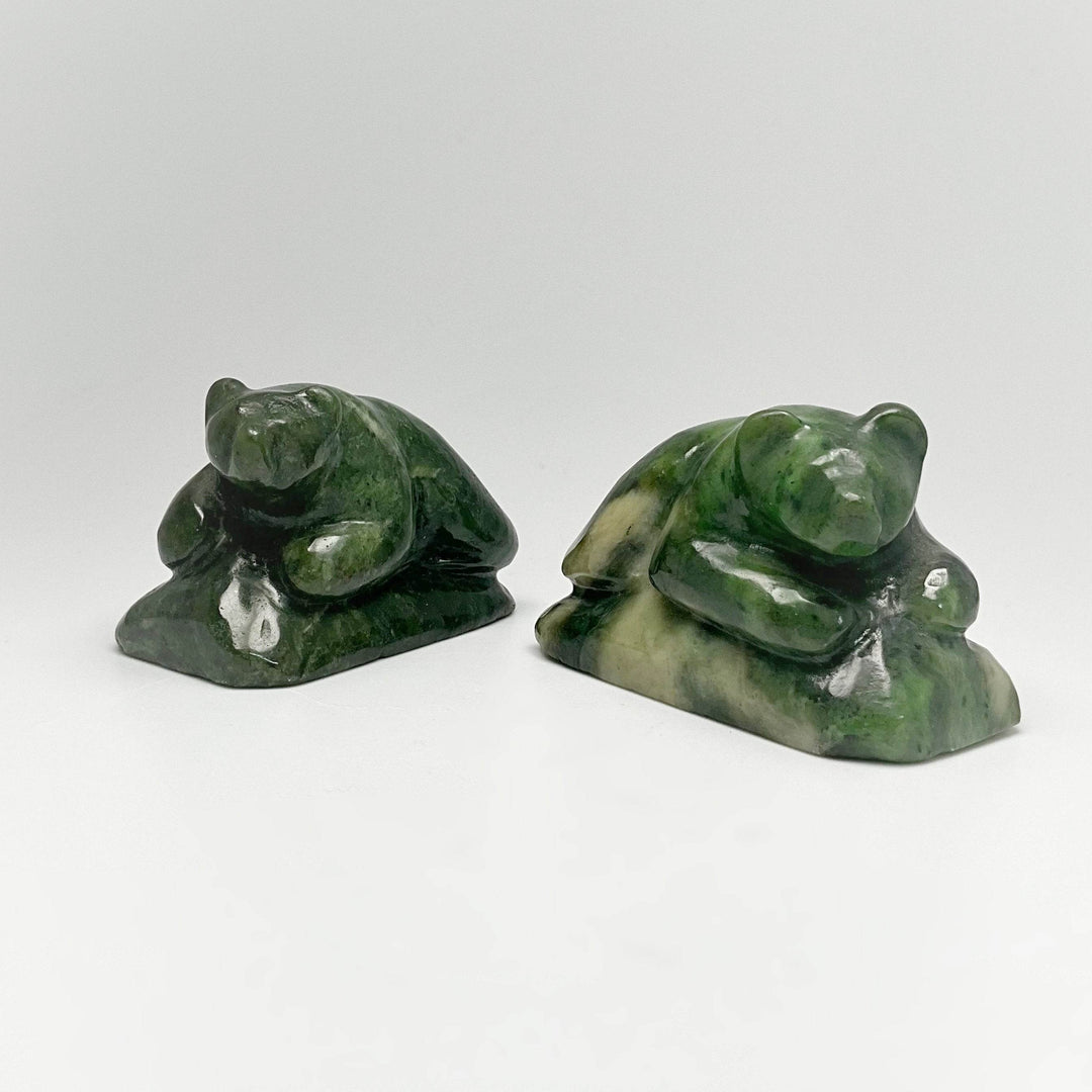 BC Jade Bear Carving - Rocks and Gems Canada