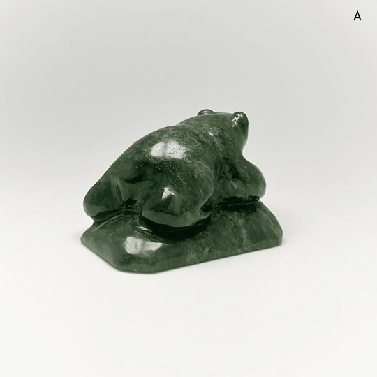 BC Jade Bear Carving - Rocks and Gems Canada