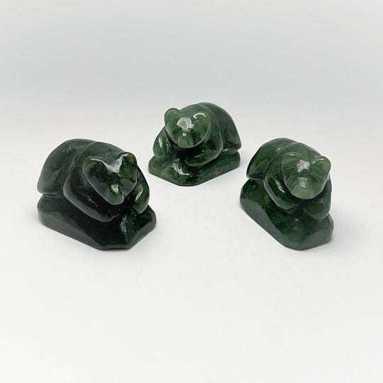 BC Jade Bear Carving - Rocks and Gems Canada