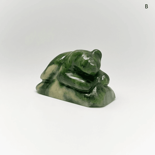 BC Jade Bear Carving - Rocks and Gems Canada