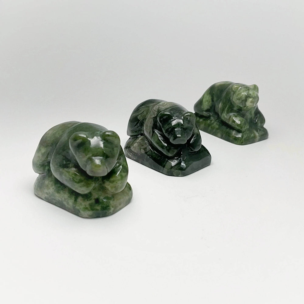 BC Jade Bear Carving - Rocks and Gems Canada