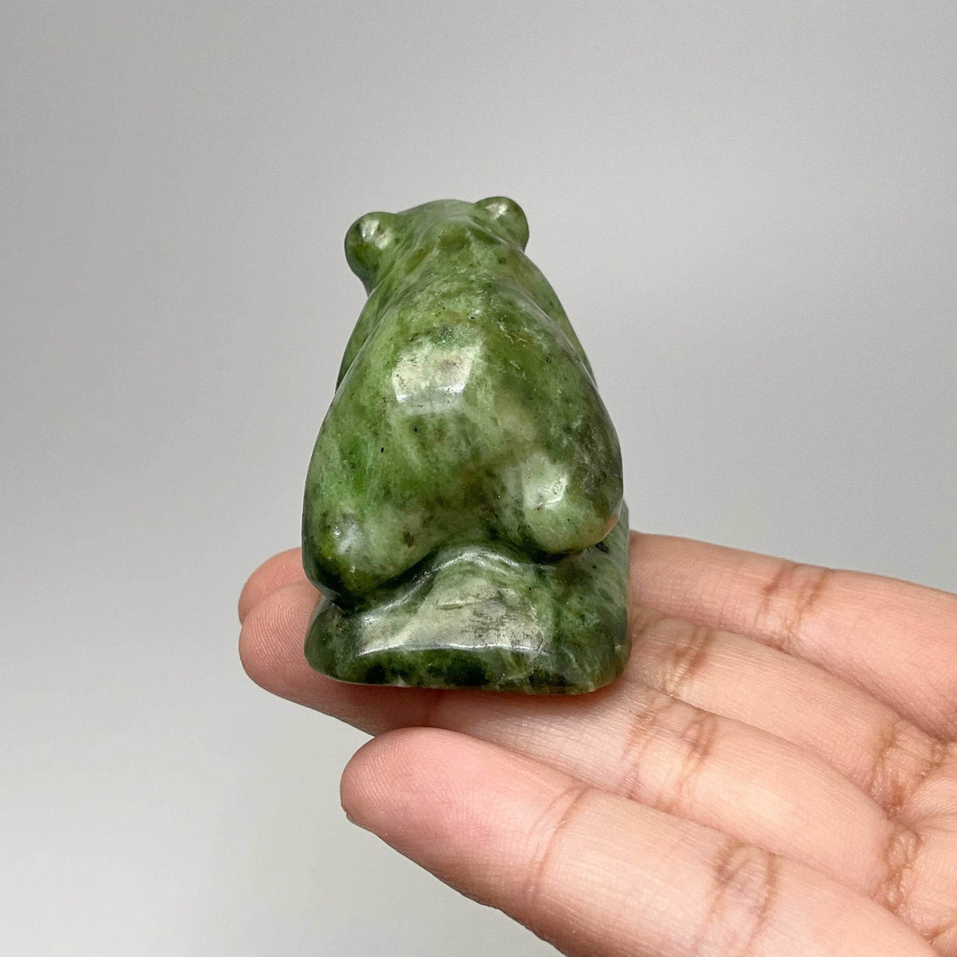 BC Jade Bear Carving - Rocks and Gems Canada