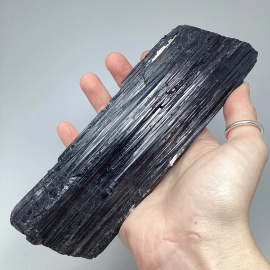 Black Tourmaline - Rocks and Gems Canada