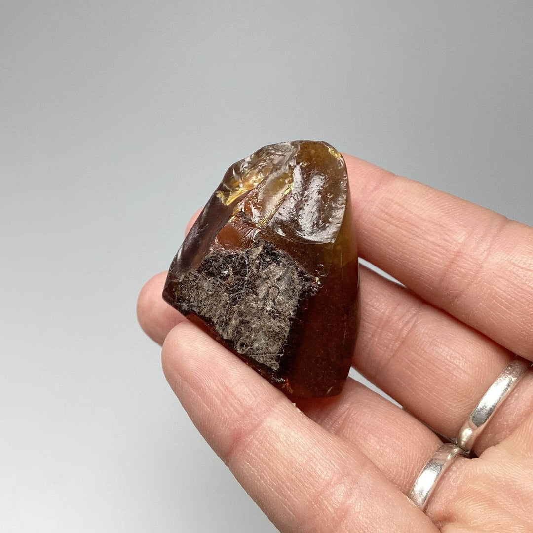 Blue Amber Specimen - Rocks and Gems Canada