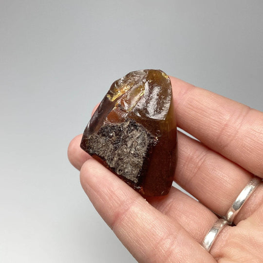 Blue Amber Specimen - Rocks and Gems Canada