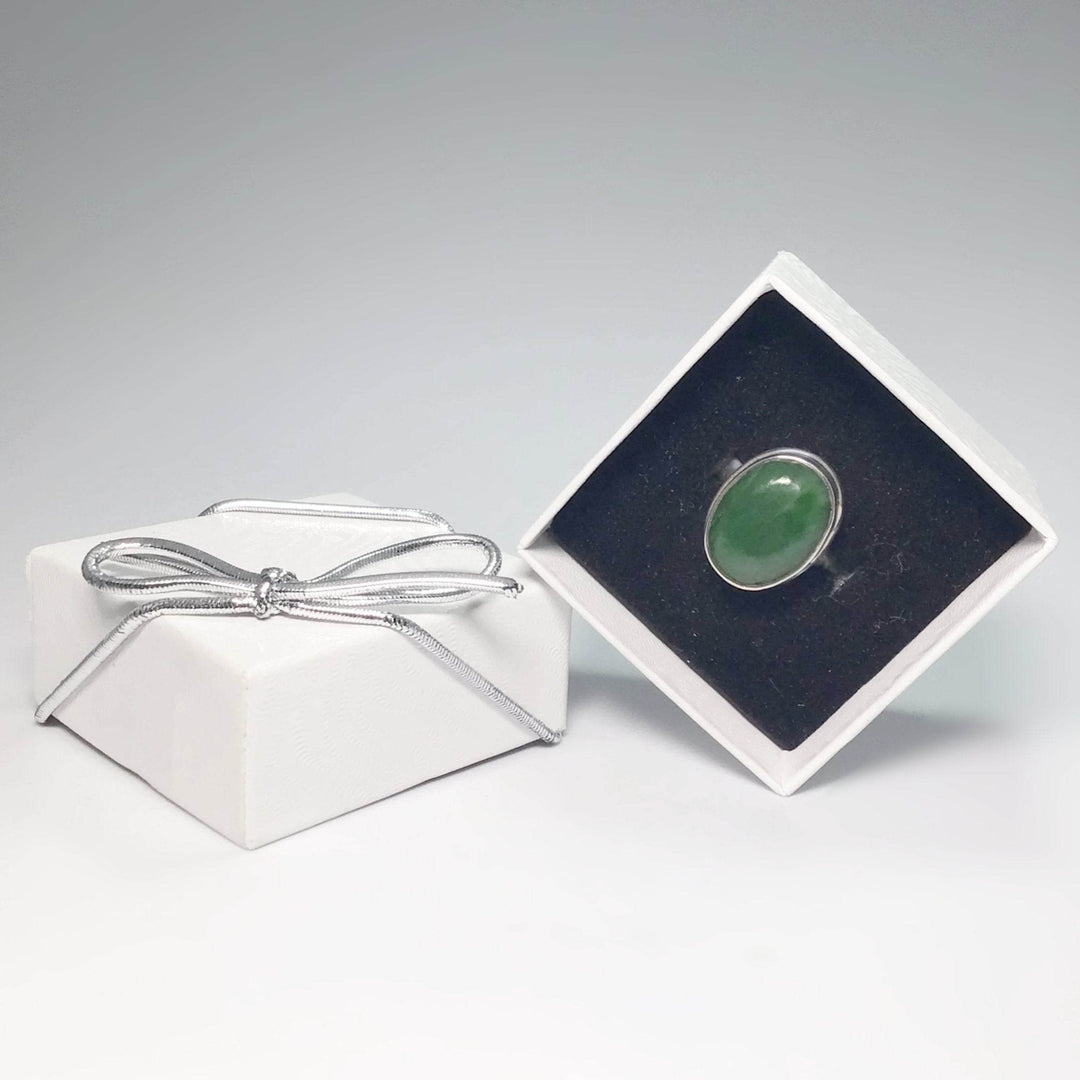 Canadian Jade Ring - Rocks and Gems Canada