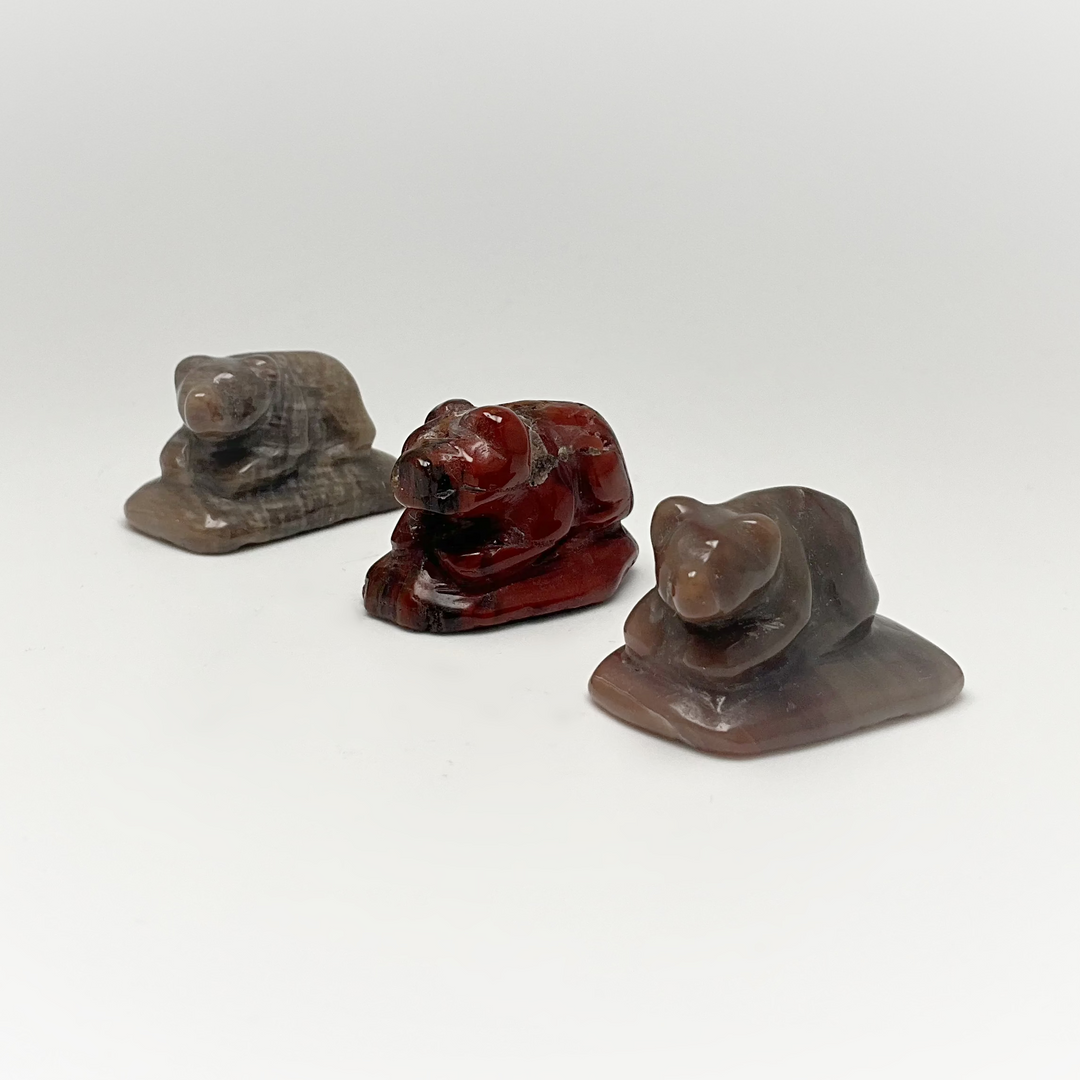 Alberta Jade Bear Carving - Rocks and Gems Canada