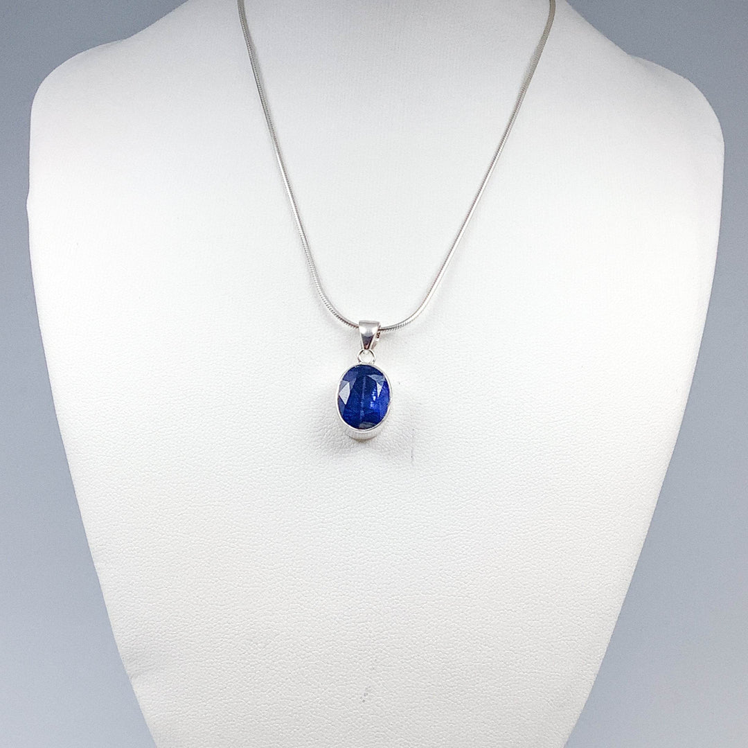 Kyanite Pendant - Rocks and Gems Canada