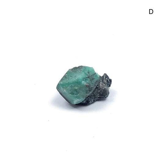 Emerald Rough Chunk Medium - Rocks and Gems Canada