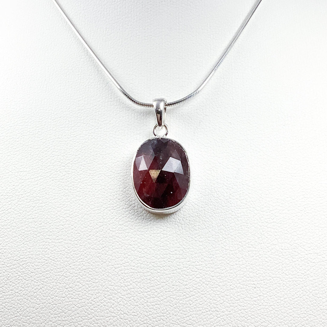 Fancy Sapphire Pendant - Rocks and Gems Canada