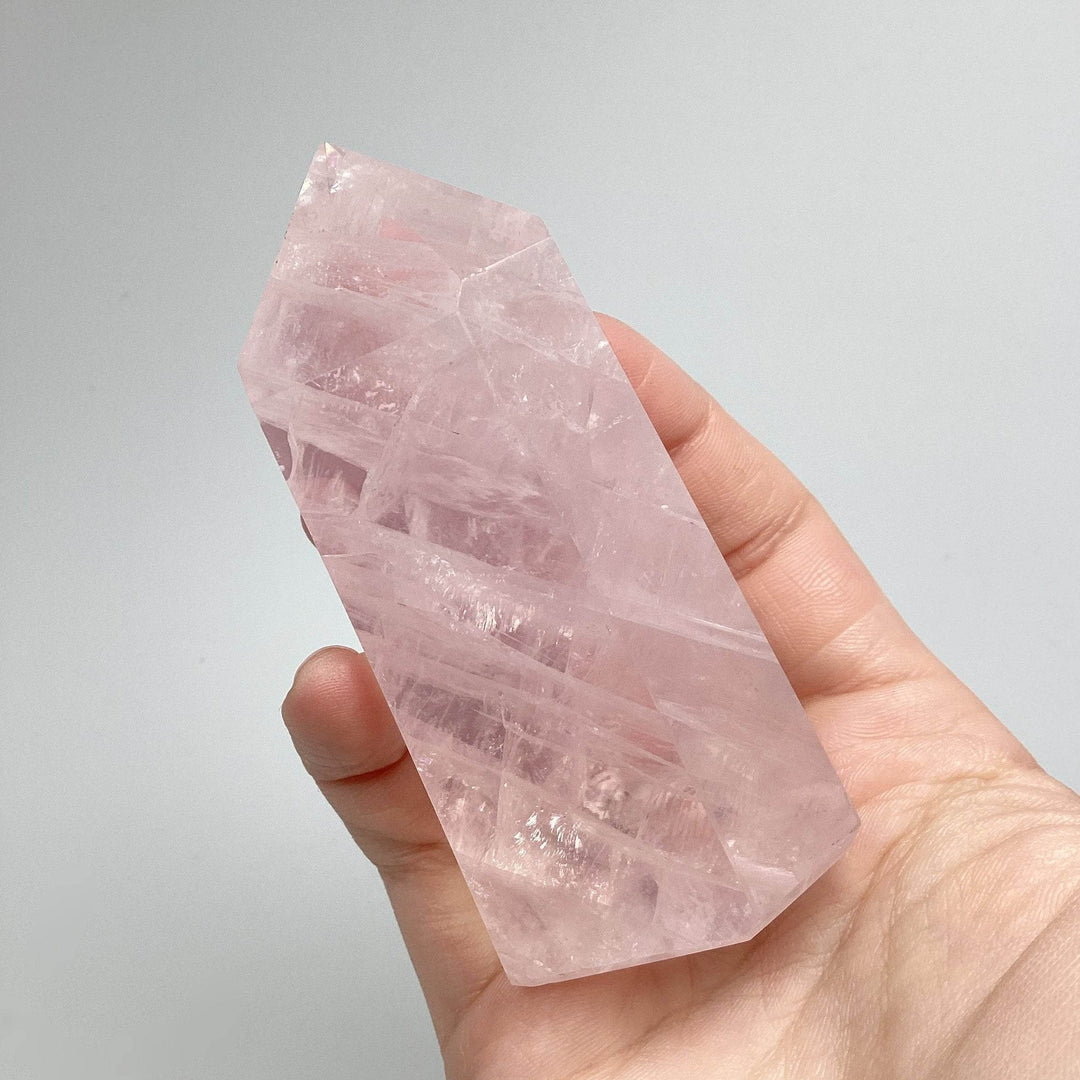 Rose Quartz Point - Rocks and Gems Canada