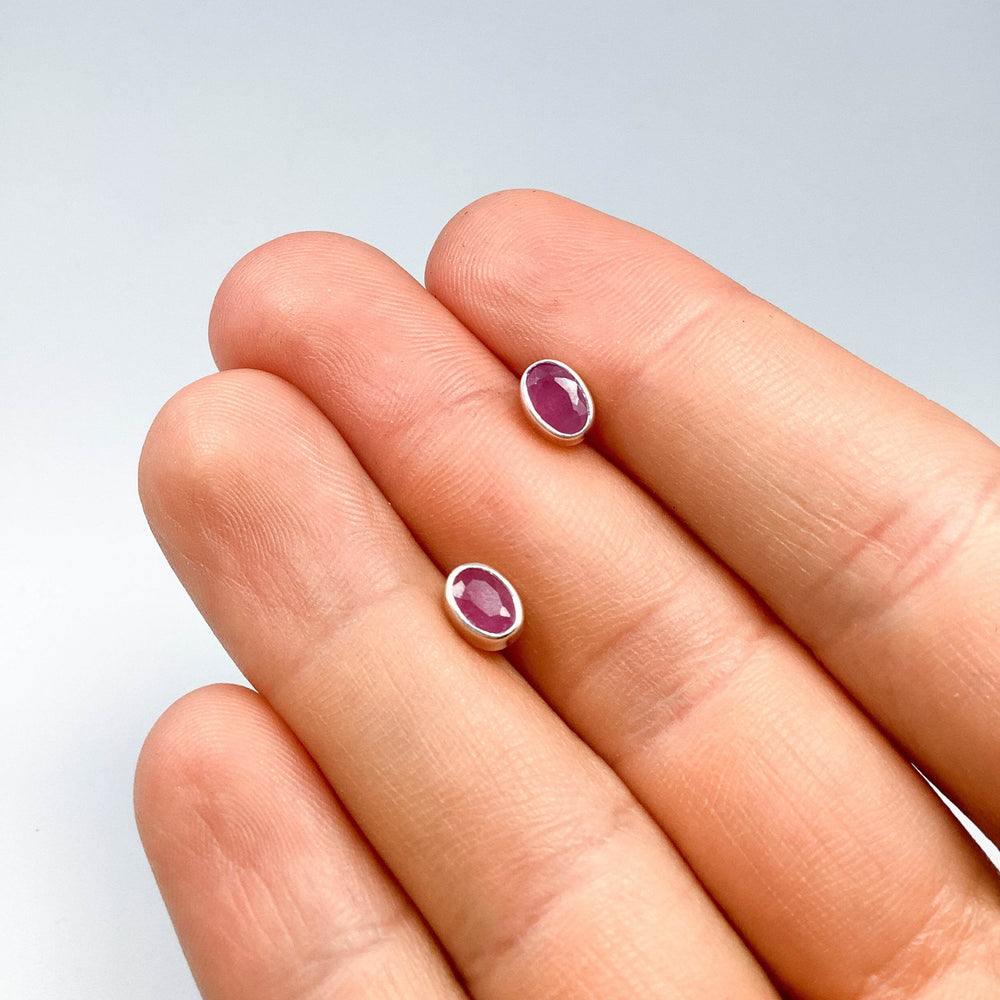 Ruby Studs Earrings - Rocks and Gems Canada