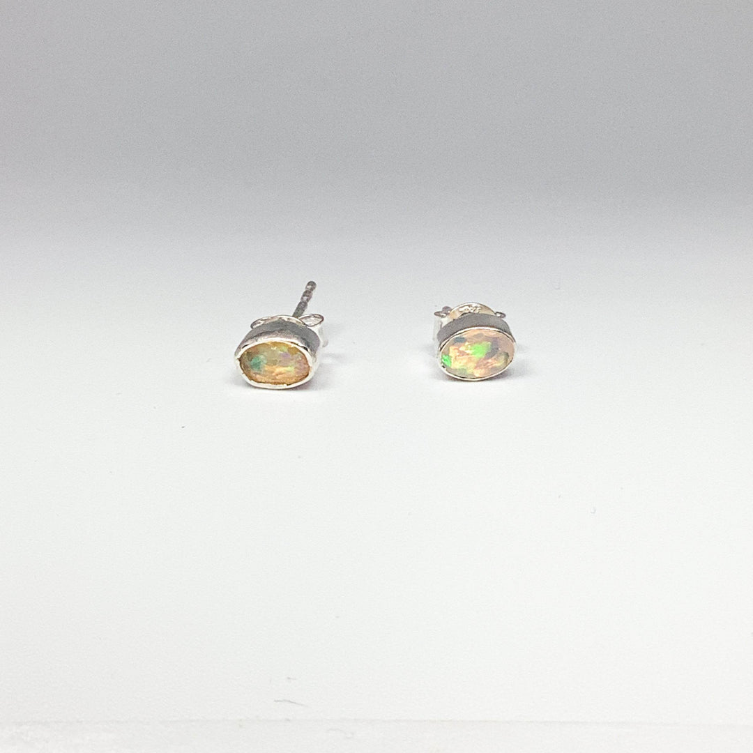 Fire Opal Studs Earrings - Rocks and Gems Canada