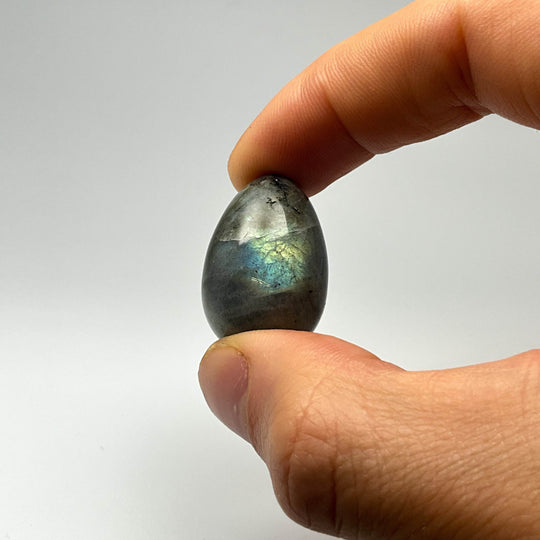 Labradorite Mini Egg - Rocks and Gems Canada