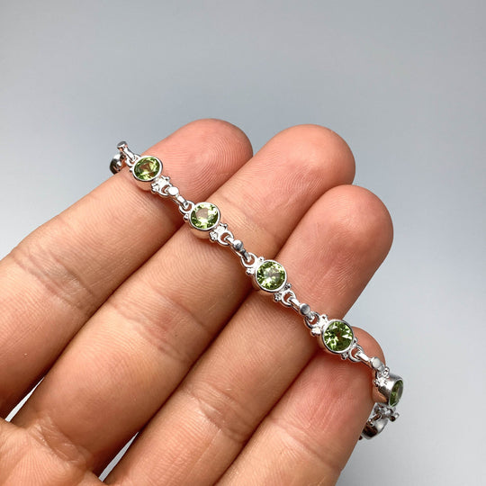 Peridot Sterling Silver Bracelet - Rocks and Gems Canada