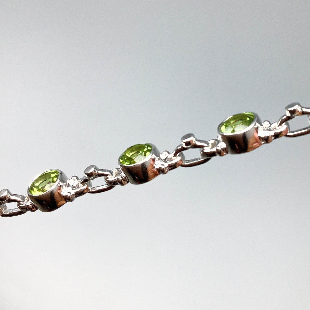 Peridot Sterling Silver Bracelet - Rocks and Gems Canada