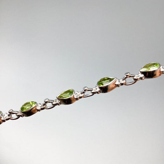Peridot Sterling Silver Bracelet - Rocks and Gems Canada