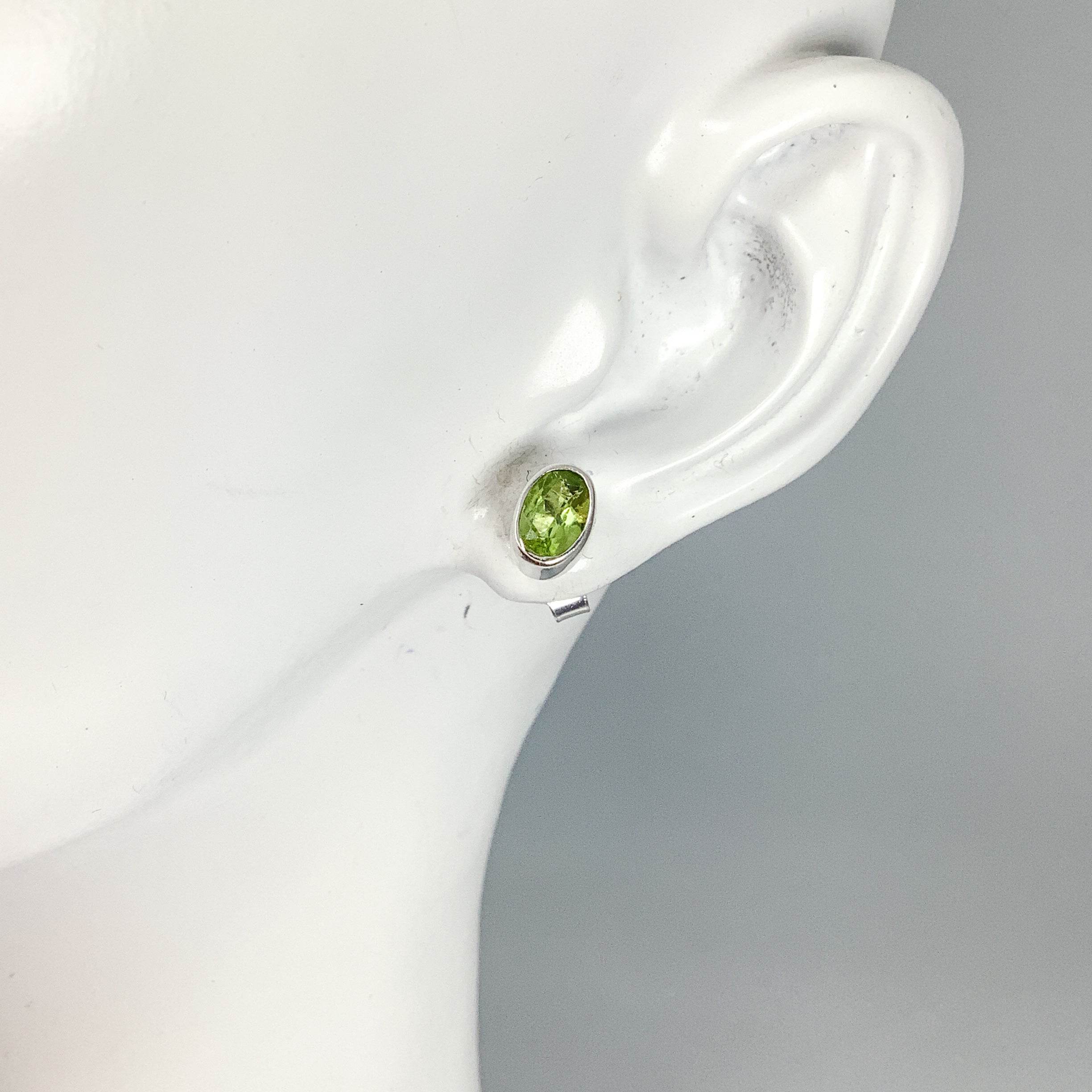 Peridot Stud Earrings - Rocks and Gems Canada