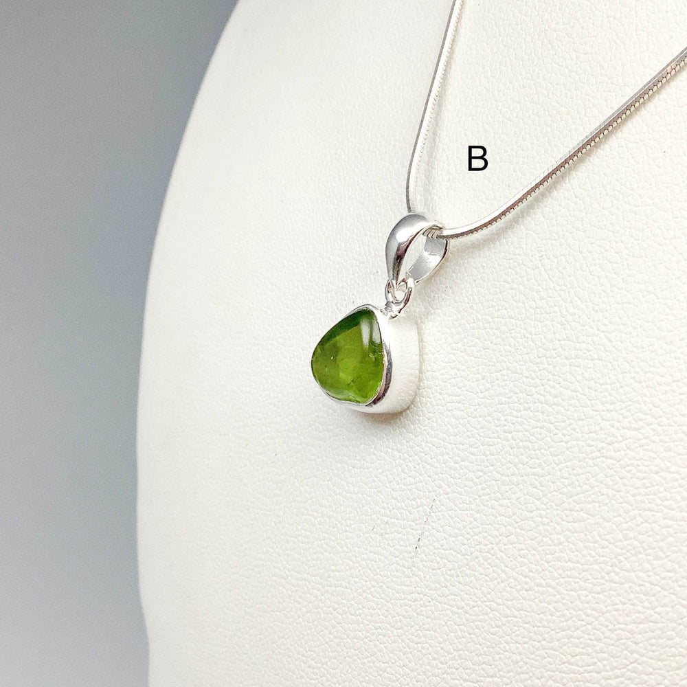 Peridot Pendant - Rocks and Gems Canada