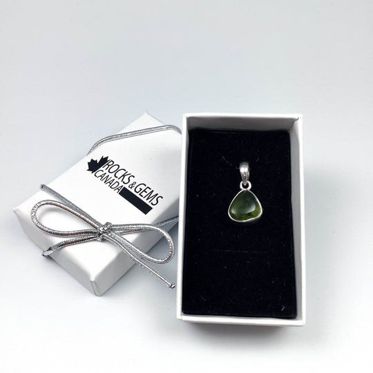 Peridot Pendant - Rocks and Gems Canada
