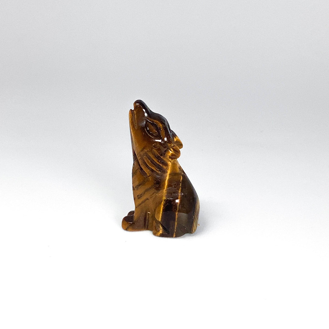 Tiger Eye Wolf Carving - Rocks and Gems Canada