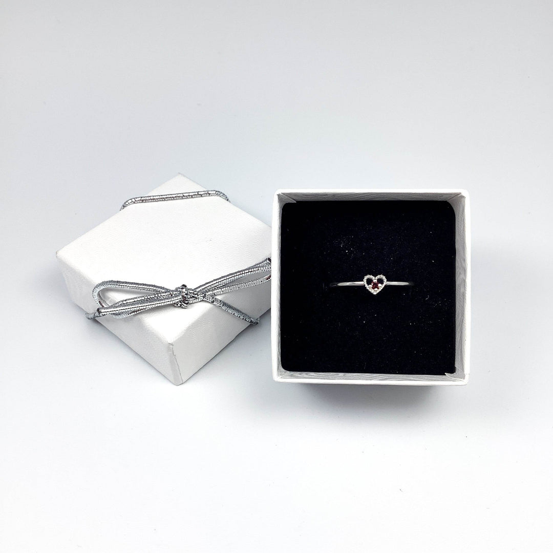 Garnet Heart Ring - Rocks and Gems Canada
