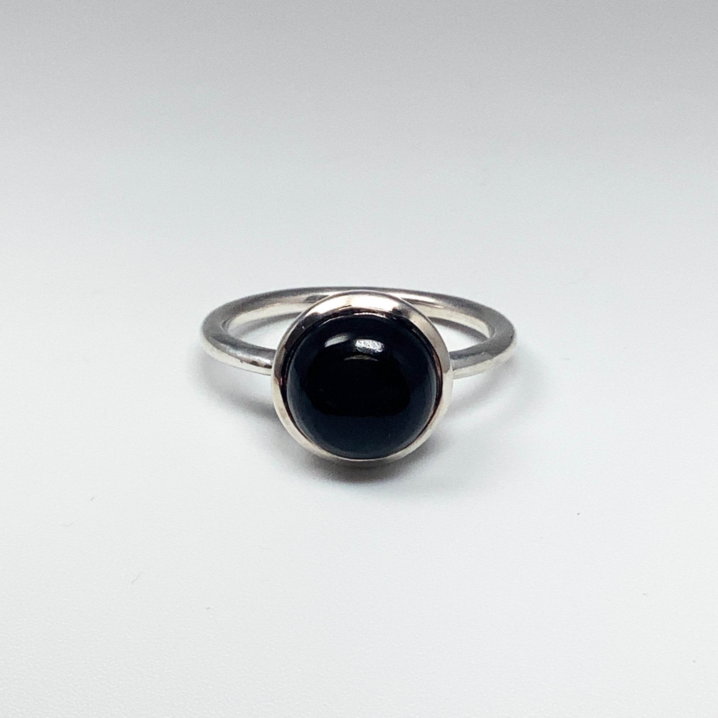 Black Onyx Ring - Rocks and Gems Canada