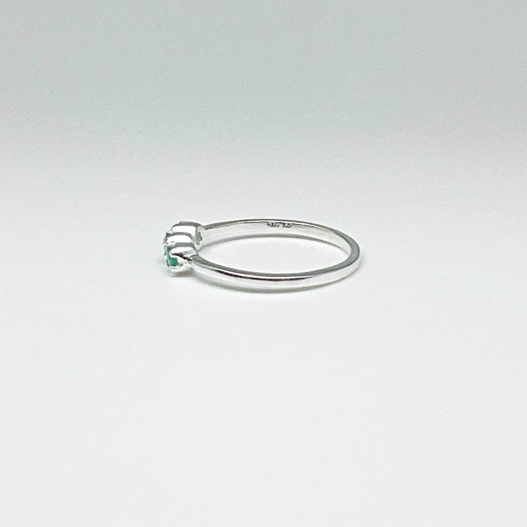 Emerald Ring - Rocks and Gems Canada
